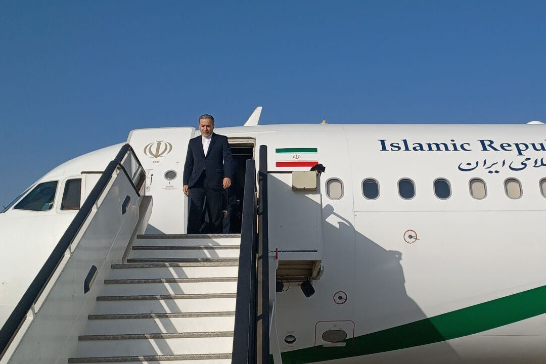 عراقچی وارد مسقط شد