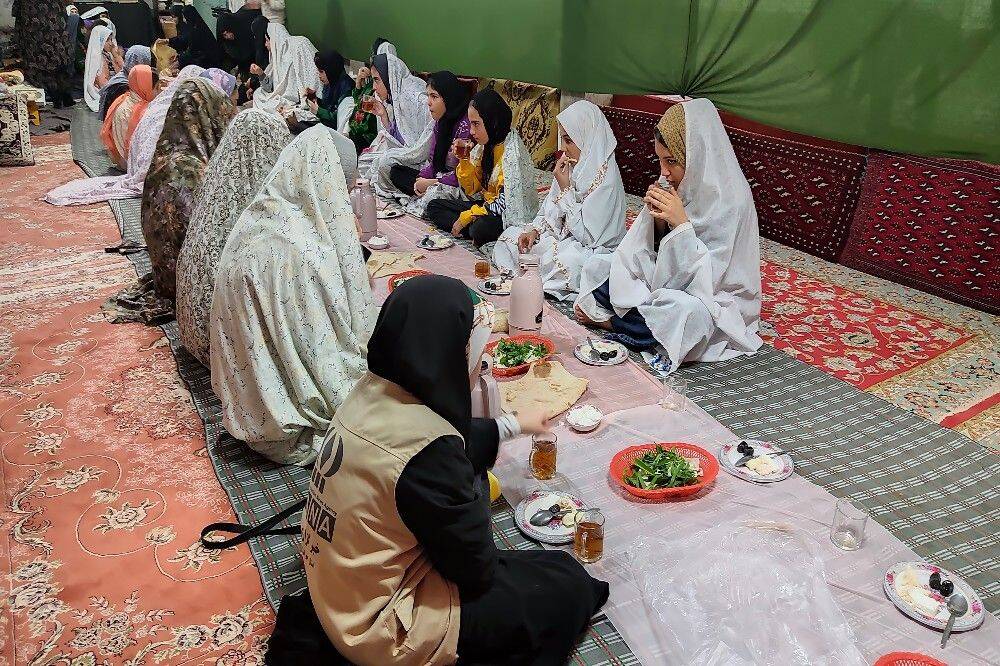 گذری بر اولین روز اعتکاف دانش آموزی سه روز در بهشت، شهر بار نیشابور