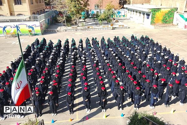 از زمین والیبال تا شور همدلی جام {مهر ایران}در مدرسه شاهد مرضیه در حال حرکت
