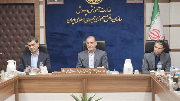 جلسه توسعه فعالیت‌های تربیتی و فرهنگی در گلستان