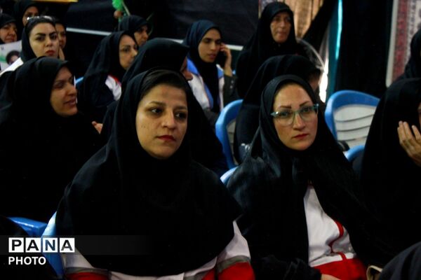 بزرگداشت و ادای احترام مدیران و کارکنان دولت در استان کرمان به رهبر شهید ایران