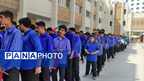 گرامیداشت شهید سید حسن نصرالله در دبیرستان ابن سینا بندرعباس