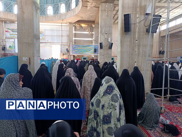 نماز عبادی سیاسی جمعه همزمان باهفته وحدت درنیشابور