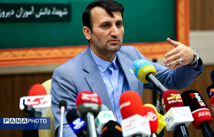 پرداخت یکجای پاداش پایان خدمت معلمان بازنشسته/ آزادی تمام دانش‌آموزان دستگیرشده در حوادث اخیر/ آسیب ۲۵۰ مدرسه و اداره در حوادث اخیر