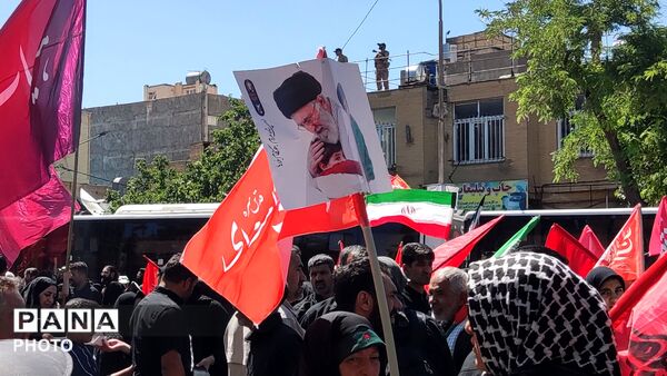 مراسم تشییع پیکر مطهر رهبر معظم انقلاب در جوار ملکوتی حرم امام رضا (ع)