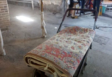 بازدید از بازار قدیمی فرش مشهد