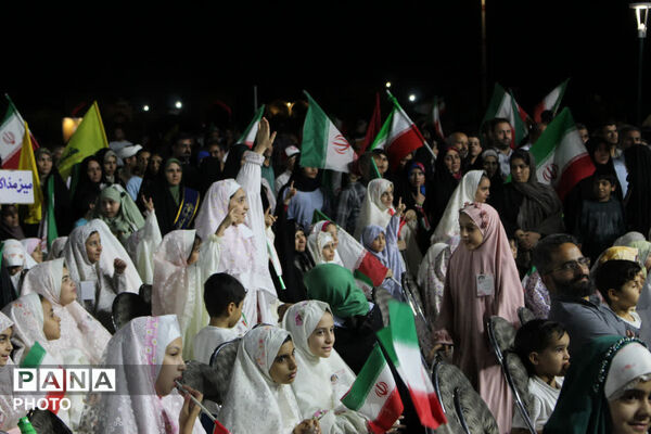 جشن ۲ هزار نفری تکلیف دختران یزد