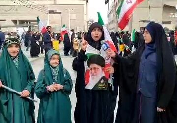 گزارش میدانی از حضور پرشور مردم ولایتمدار مشهد در راهپیمایی روز جهانی قدس 