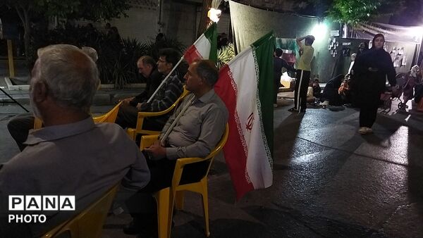 کافه گفتگوی حسینیه امام خمینی در نود و نهمین شب 