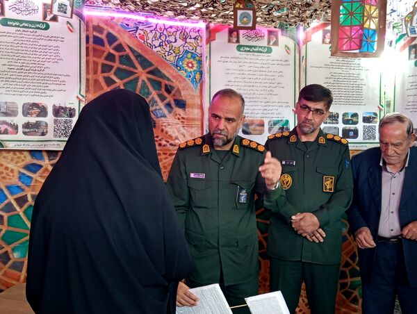 نمایشگاه اسوه شهرستان بن 