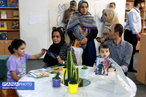 رونمایی از کتاب «مهدا در مدار لئو» در سی‌وششمین نمایشگاه بین‌المللی کتاب تهران