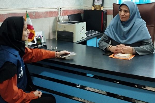 لازمهٔ موفقیت، حضور مشوق است 