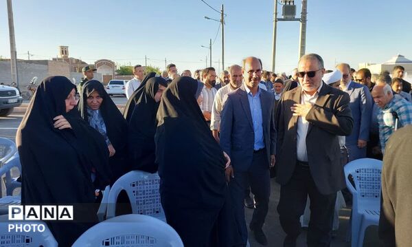 آیین افتتاح همزمان پروژه‌های عمرانی بنیاد مسکن انقلاب اسلامی شهرستان بشرویه 