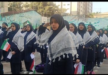 طلوع مهر در آسمان دبیرستان شاهد تکتم