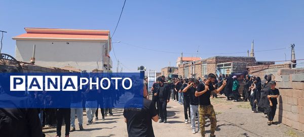 عزاداری ظهر عاشورا در روستای حسن آباد بلهر 