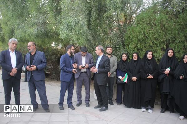 روزی برای تقدیر از سالمندان