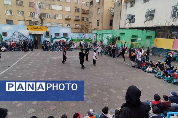 «جام اقتدار» در دبستان پانزده خرداد ناحیه دو شهرری 