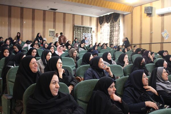 هم‌افزایی و رشد؛ نخستین روز دوره آموزش مربیان سازمان دانش‌آموزی سملقان