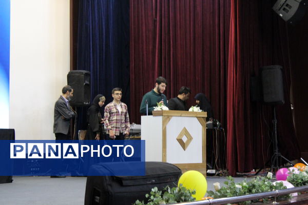 نقش بی‌بدیل مربیان تربیتی در شکوفایی نسل آینده در همایش منطقه ۵ تهران بازخوانی شد