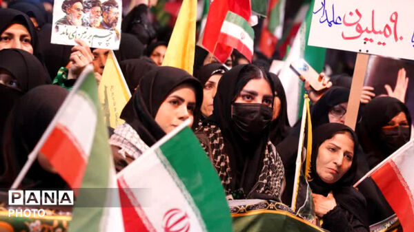 سی وهفتمین قرار خستگی ناپذیرمردم کوهدشت درقاب تصویر
