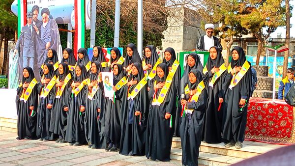 جشن ورود امام به میهن در کاشمر