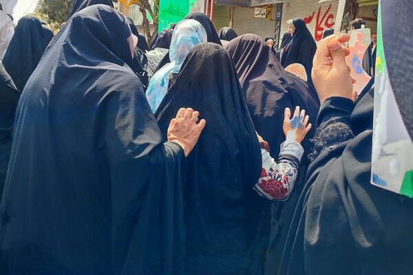 حضور پرشور مردم و مسئولان رباط کریم در راهپیمایی روز قدس