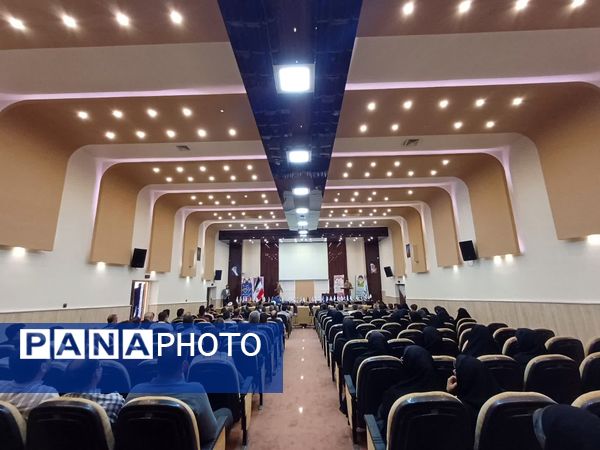 مراسم تکریم و معارفه رئیس آموزش و پرورش شهرستان برخوار