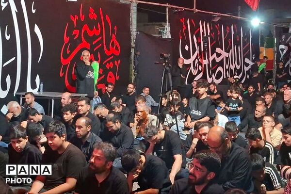 عزاداری شب اول محرم در صفادشت با حضور مردم