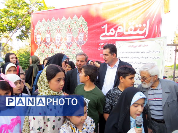 بازدید مدیرکل آموزش پرورش استان خراسان شمالی از غرفه‌های غدیرخم در بجنورد