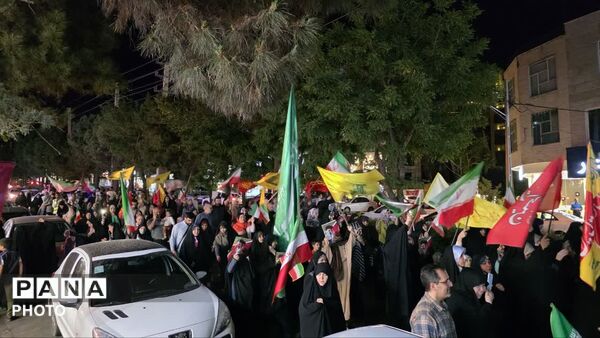 همه ایران یکصدا و یکدل در دفاع از لبنان