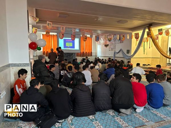 دانش‌آموزان مرندی، راویان نسل امروز انقلاب اسلامی