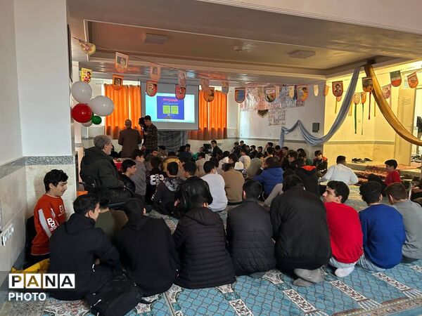 دانش‌آموزان مرندی، راویان نسل امروز انقلاب اسلامی