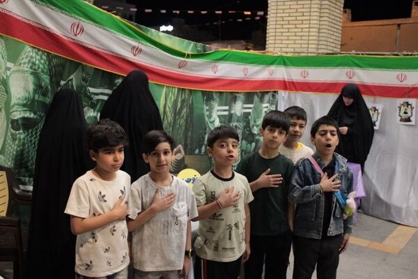 فعالیت غرفه‌های متنوع در موکب آستان مقدس چهل اختران قم
