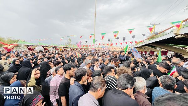 تشییع پیکر شهید ناو دنا «حاج اصغر مسلمی مهنی» در جیرفت