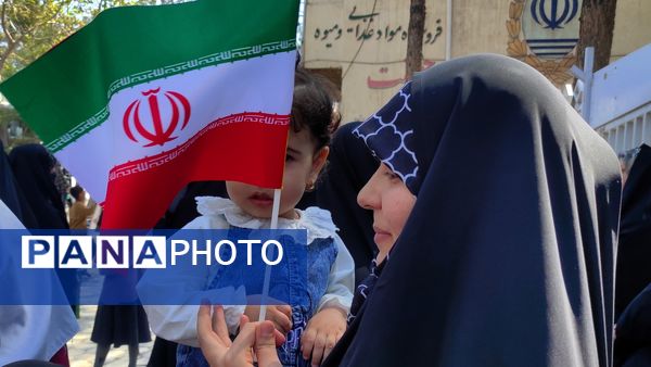  خروش مردم فهیم بادرود در روز قدس