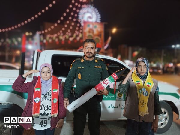 سلامی گرم به مأموران امنیت، پیامی سرد به دشمنان ایران