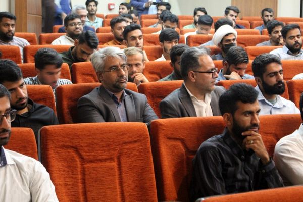 دوره توانمندسازی طلاب و روحانیون در بندرعباس