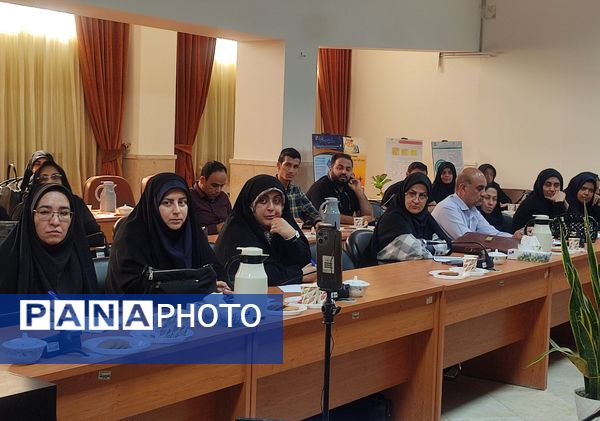 دوره جامع تربیت پژوهشگر در پژوهشکده عباس زادگان