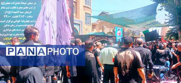 حماسه‌ای دیگر در بروجرد؛ حضور پرشور مردم در اجتماع عظیم عاشورایی