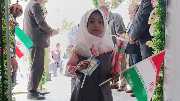 جشن شکوفه‌ها در ملکان؛ استقبال گرم از نوگلان دبستانی