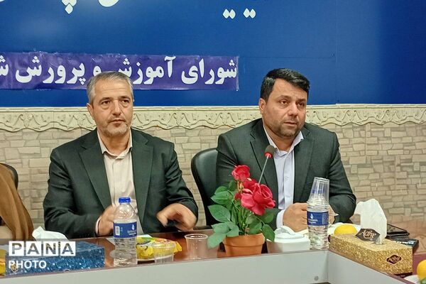 جلسه شورای آموزش و پرورش شهرستان قرچک
