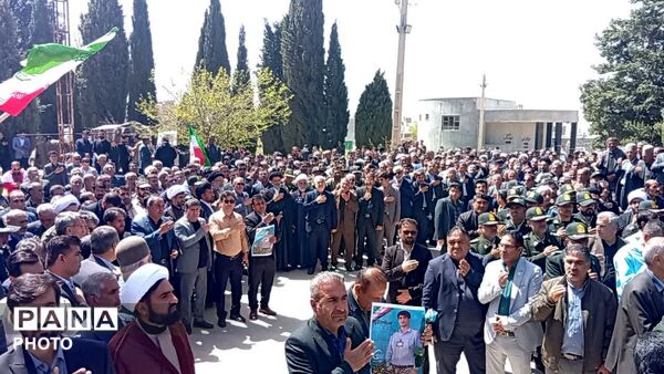 تشییع پیکر مطهر شهید علی کیانی در یاسوج 
