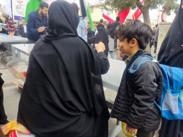 راهپیمایی 13 آبان در قم