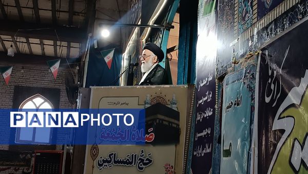 نماز عبادی سیاسی جمعه در هفته بسیج مستضعفین در نیشابور 