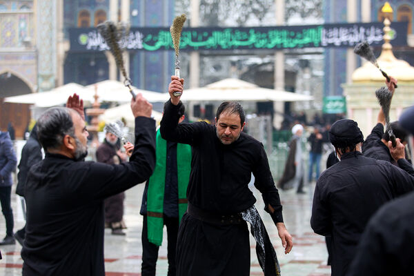 مراسم عزاداری سالروز شهادت امام هادی(ع) در حرم حضرت معصومه(س)