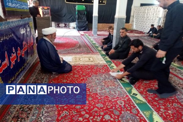 نماز جمعه در مسجد ابوالفضل شهر تیتکانلو