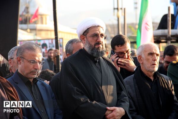 تجمع پرچمداران حسینی همدان در ماه محرم