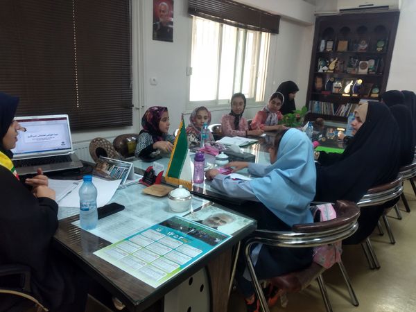 برگزاری اولین جلسه کارگاه آموزشی طرح «خبرنگارشو» در ناحیه سه مشهد