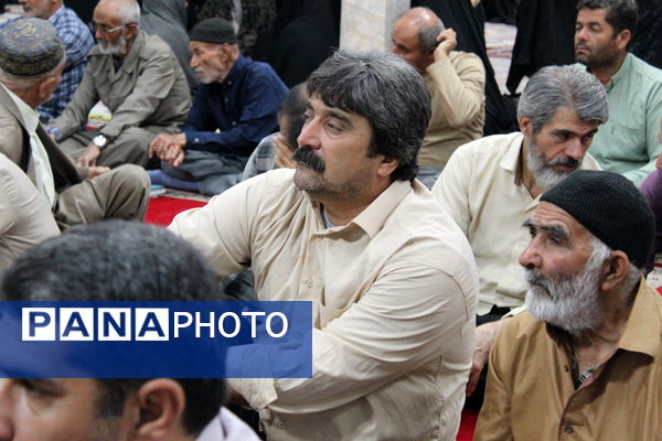 برگزاری مراسم گرامیداشت سالگرد ارتحال امام خمینی (ره) در شهر درق