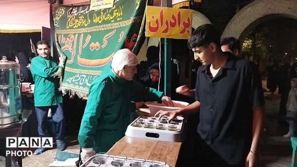 چایخانه هیئت الزهرا در هشتادمین شب از اجتماعات مردمی بلوار فضل نیشابور 
